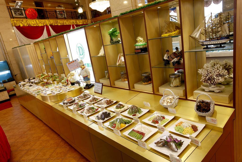 Donghai Grand Hotel Qingdao Extérieur photo
