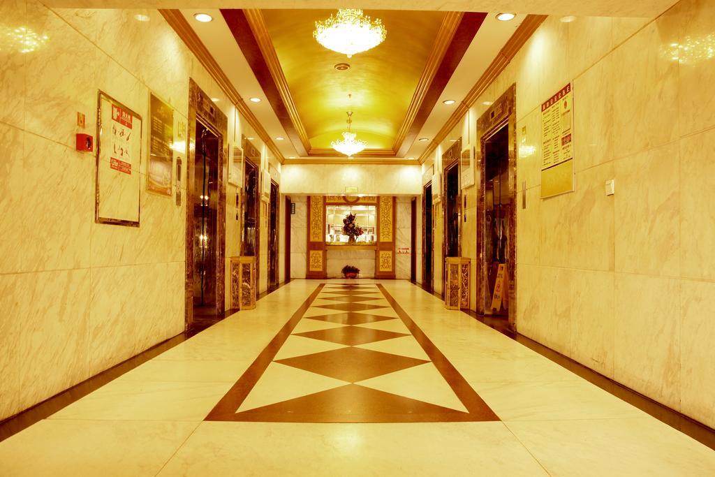 Donghai Grand Hotel Qingdao Extérieur photo